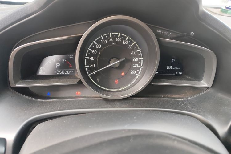 马自达3 昂克赛拉 2017款 两厢 1.5L 自动豪华型 国V中控内饰14