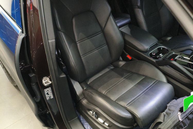 保时捷 2019款 Cayenne 3.0T局部细节41