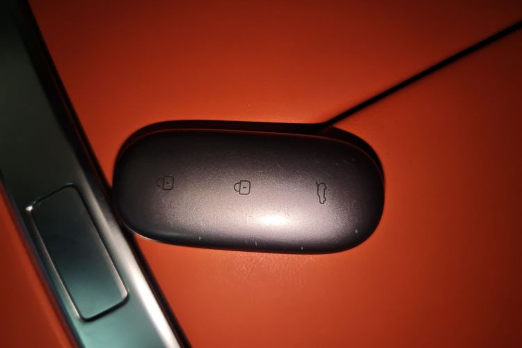 理想汽车 理想L9 2022款 Max中控内饰7001