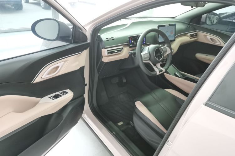 比亚迪 海鸥 2025款 305km 活力版中控内饰20