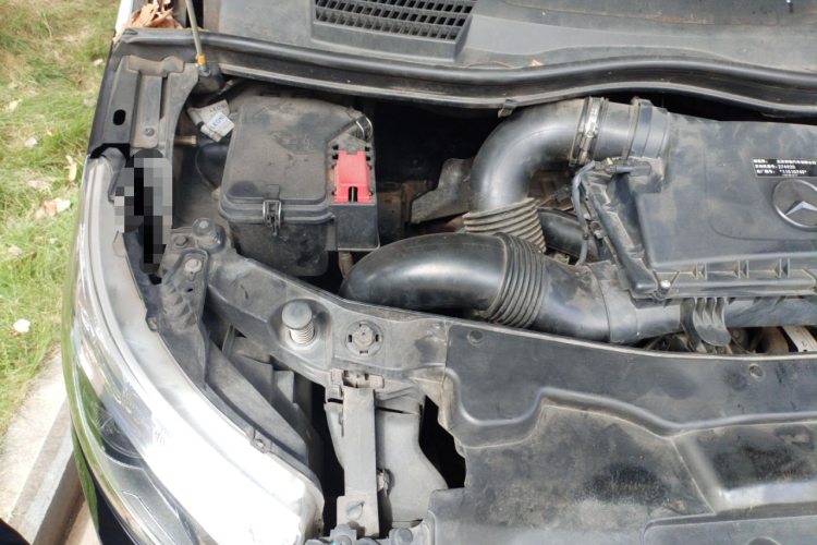 奔驰 威霆 2020款 2.0T 商务版 7座局部细节9006