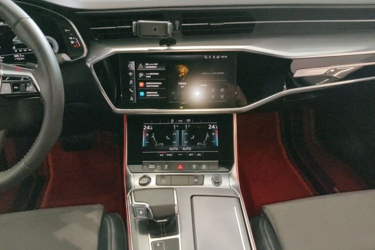 奥迪A6L 2021款 45 TFSI 臻选动感型中控内饰16
