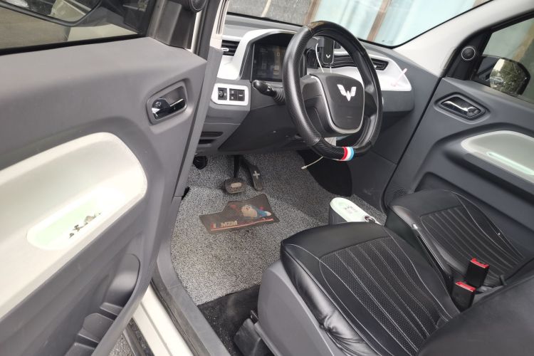 五菱汽车 宏光MINIEV 2022款 马卡龙臻享款 磷酸铁锂中控内饰20