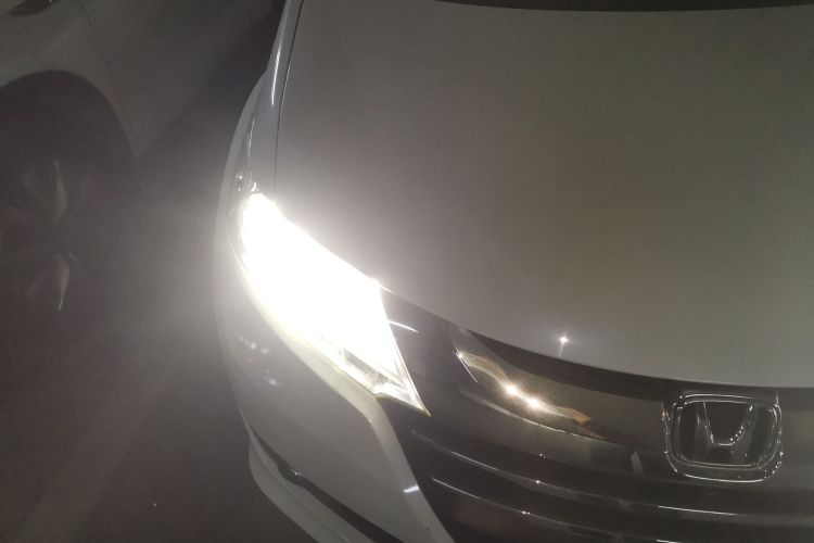 本田 奥德赛 2015款 2.4L 至尊版车身外观8