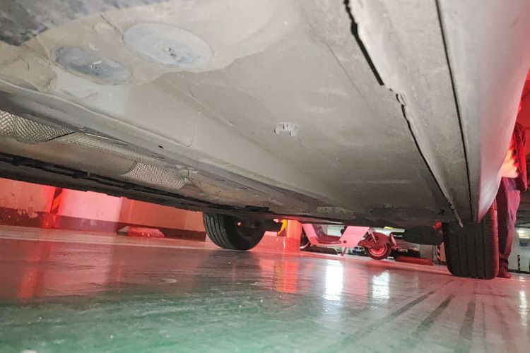 标致4008 2018款 350THP 豪华版局部细节9004