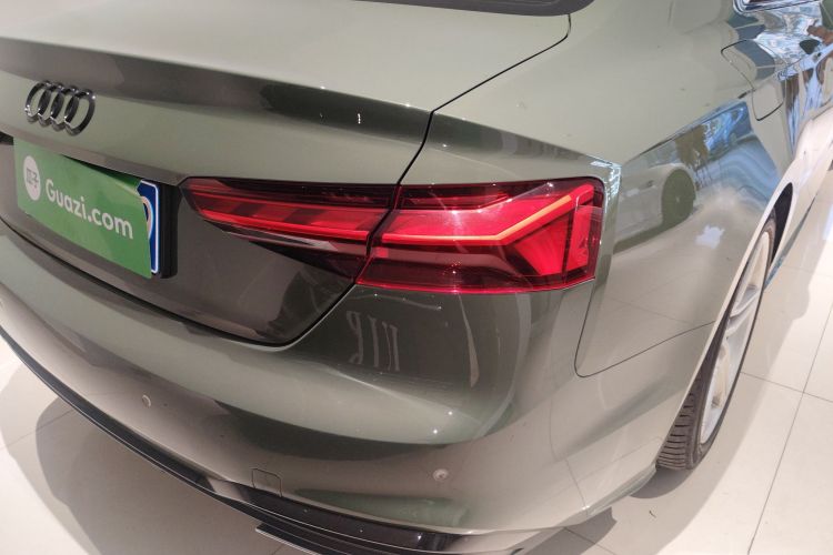 奥迪A5 2022款 Coupe 40 TFSI 时尚动感型车身外观6006