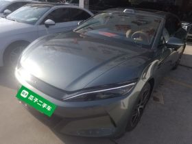 比亚迪 汉L 2025款 DM-p 四驱激光雷达旗舰型