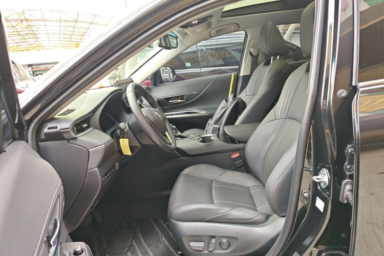 丰田 凌放HARRIER 2022款 2.0L CVT两驱尊享版中控内饰19