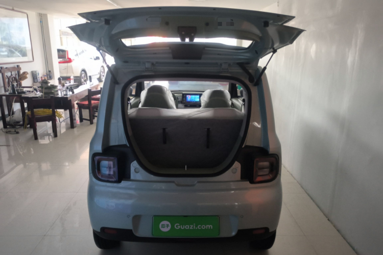 吉利银河 熊猫 2025款 210km 元气熊机舱底盘23