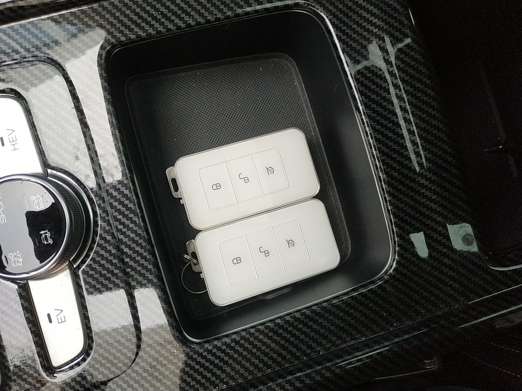 比亚迪 唐新能源 2018款 DM 2.0T 全时四驱智联创领型 7座 国V