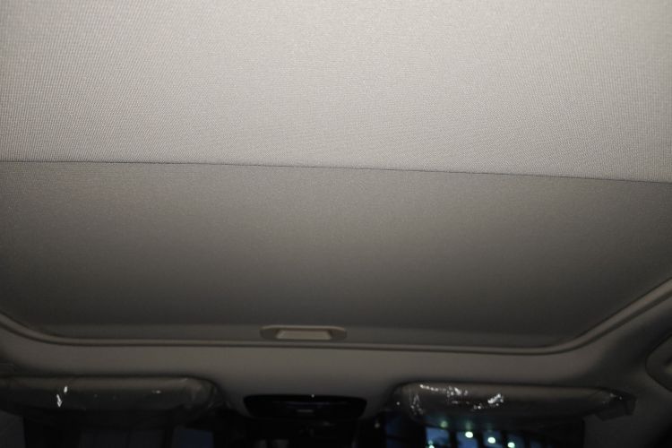 丰田 凯美瑞 2024款 双擎 2.0HE 精英版中控内饰22