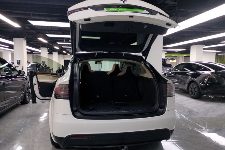 特斯拉 2017款 Model X 100D 长续航版机舱底盘23