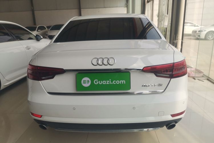 奥迪A4L 2017款 40 TFSI 进取型车身外观6