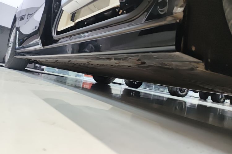 岚图汽车 岚图梦想家 2022款 0碳版 梦+智享包 475km局部细节9002