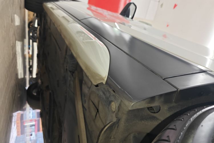 宝马X2(进口) 2018款 sDrive25i 尊享型M越野套装 国V局部细节9002