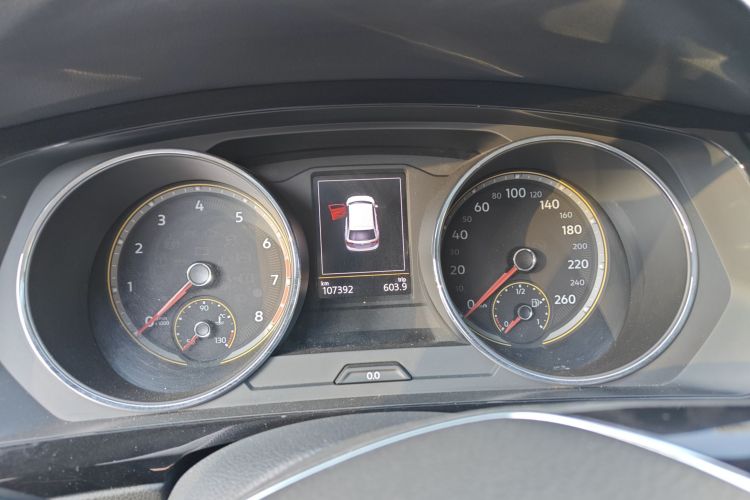 大众 途观L 2020款 330TSI 自动两驱全景舒适版 国VI中控内饰14