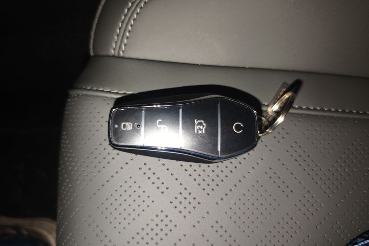 比亚迪 秦PLUS 2025款 DM-i 智驾版 55KM领先型中控内饰11