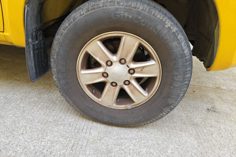 五十铃 瑞迈 2020款 2.8T经典两驱柴油国VI舒享型加长版JE493ZLQ6E车身外观6007