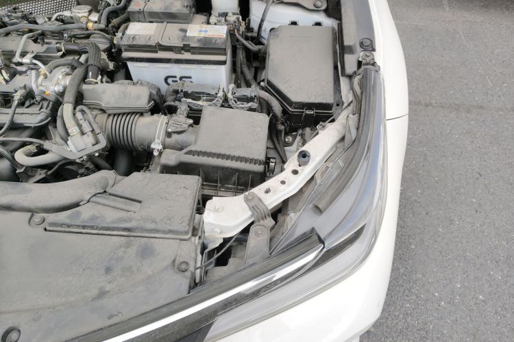 丰田 亚洲狮 2023款 2.0L 精英版局部细节9007