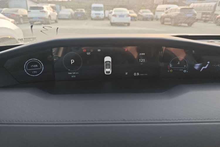 长安UNI-V 2024款 1.5T 尊贵型中控内饰14