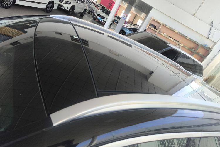 奔驰GLC AMG 2018款 AMG GLC 63 4MATIC+局部细节57