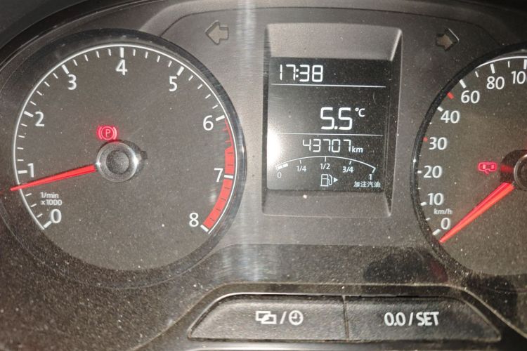 大众 Polo 2018款 1.5L 手动安驾型中控内饰15