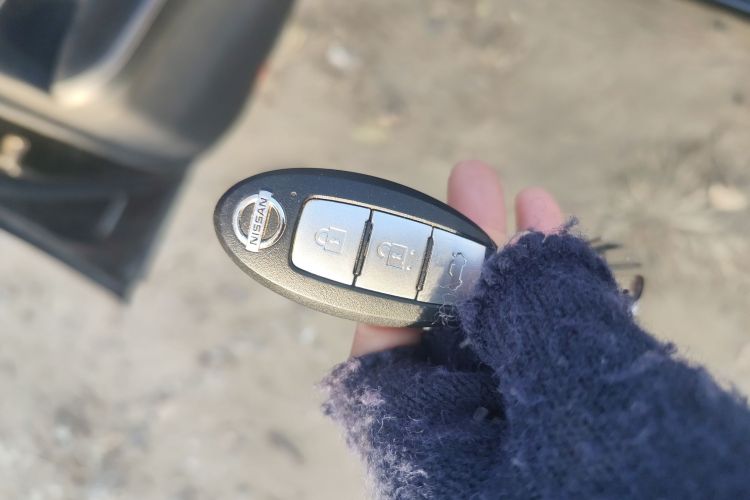 日产 天籁 2019款 2.0L XL 舒适版中控内饰7001