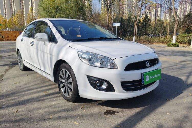 长城C50 2012款 1.5T 手动精英型车身外观6002