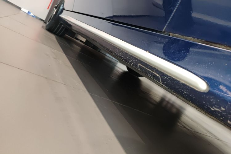 奔驰C级 2020款 改款 C 260 L 运动版局部细节9001