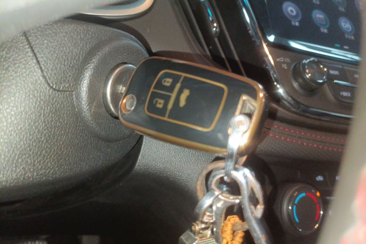 雪佛兰 科鲁泽 2019款 RS 330T 自动畅快版 国VI中控内饰11