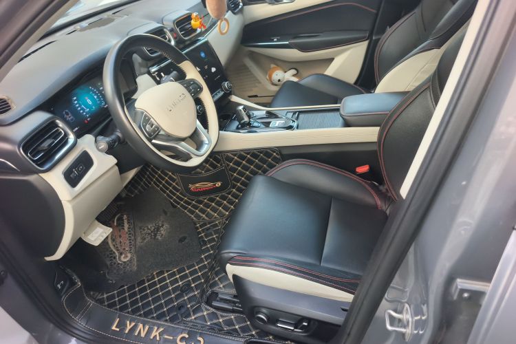 领克02 2018款 1.5T DCT两驱耀Pro版 国V中控内饰19