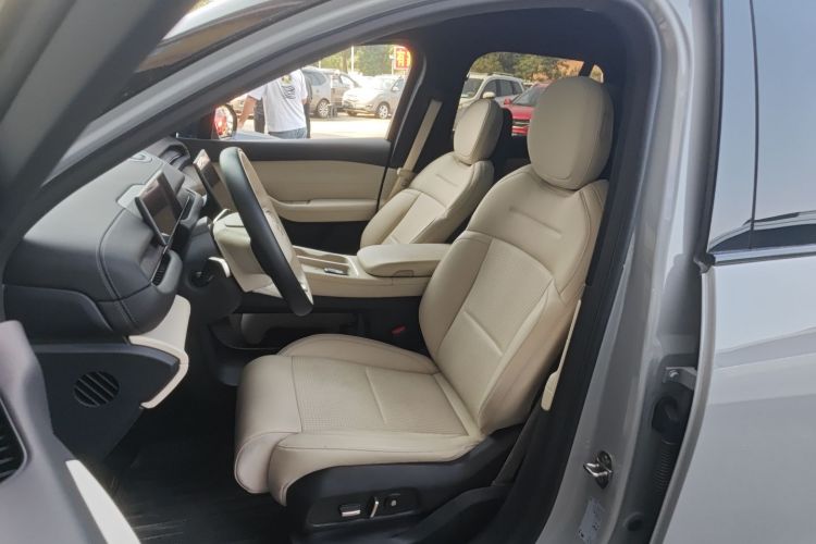 蔚来ES6 2024款 75kWh中控内饰19