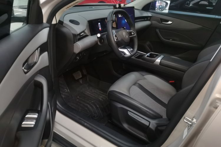 名爵 MG ES5 2025款 515pro 后驱版中控内饰19