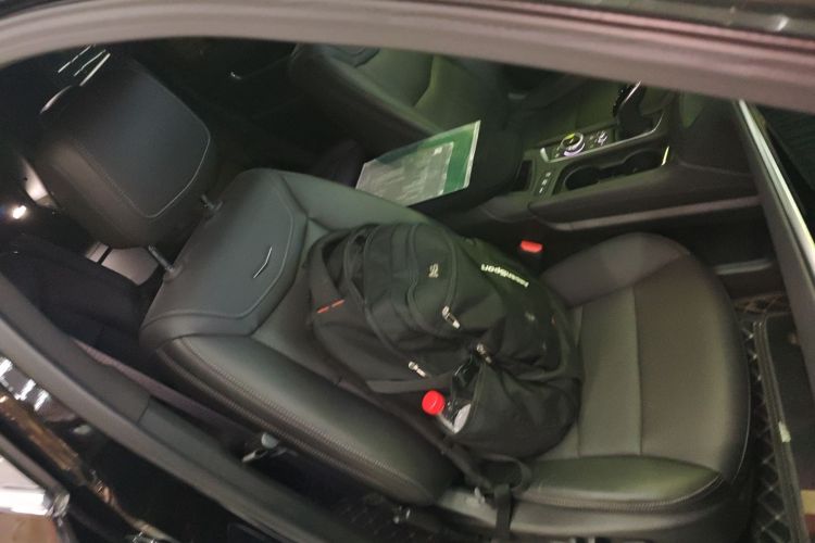 凯迪拉克XT6 2022款 2.0T 六座四驱豪华型标准版局部细节41