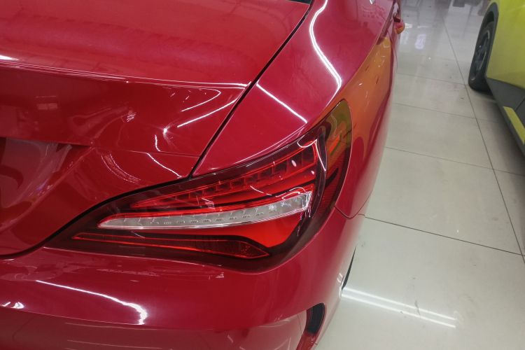 奔驰CLA 2017款 改款 CLA 200 时尚型车身外观9