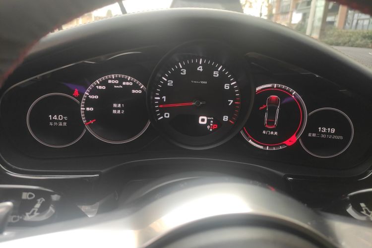 保时捷 2017款 Panamera 3.0T中控内饰14