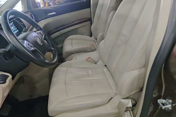 别克GL8 2018款 28T 尊贵型 国VI中控内饰19