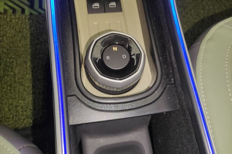 吉利银河 2024款 200km 熊猫骑士局部细节18