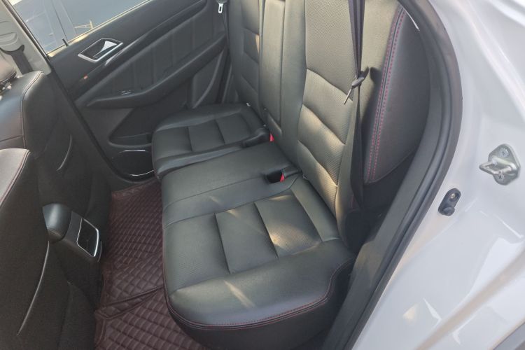 猎豹汽车 猎豹CS10 2017款 2.0T 自动豪华型中控内饰21