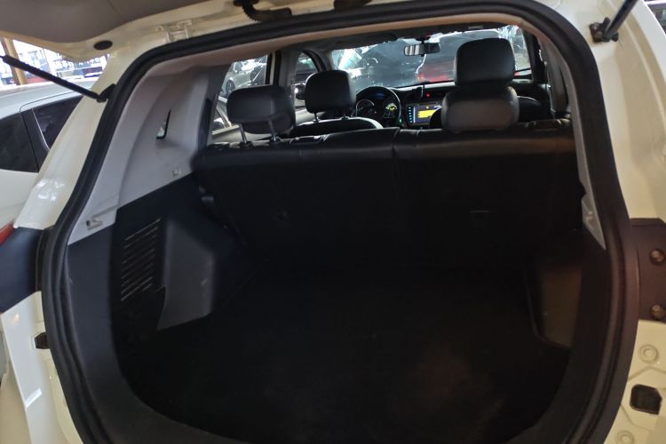 北京汽车 绅宝X65 2015款 2.0T 自动精英型机舱底盘23