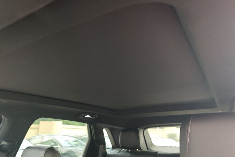 凯迪拉克XT5 2020款 28T 豪华型中控内饰22