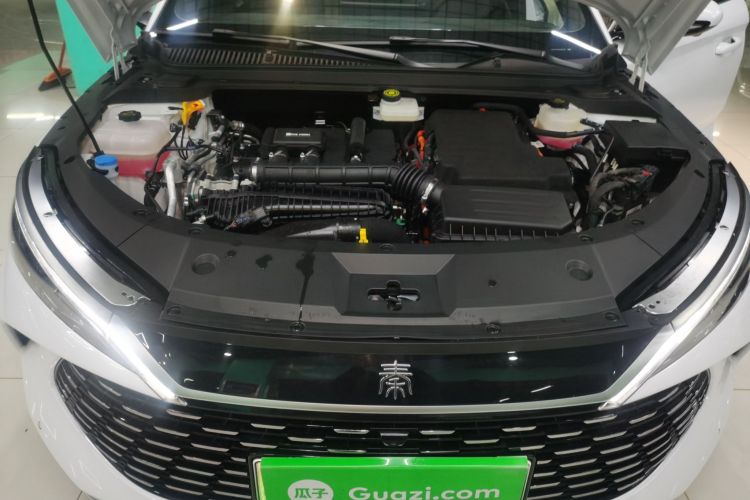 比亚迪 秦L 2024款 DM-i 80KM超越型局部细节24