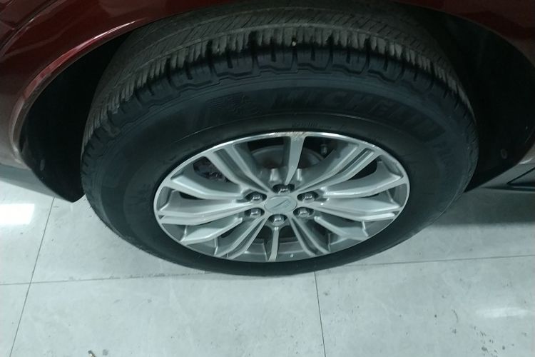 凯迪拉克XT5 2018款 25T 豪华型车身外观6008