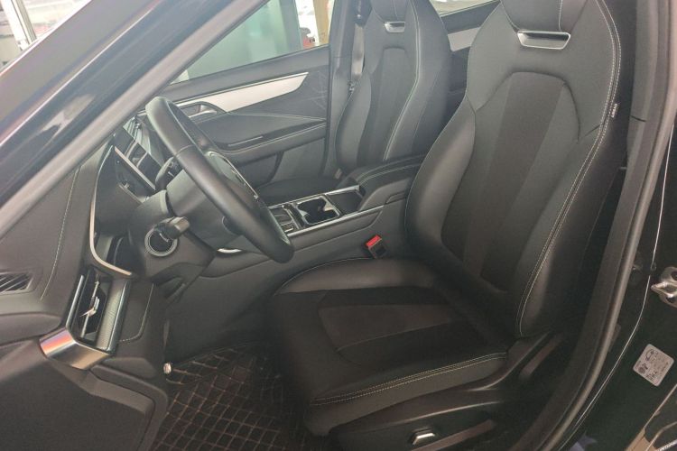 江淮汽车 江淮A5 PLUS 2023款 1.5T 自动尊贵型中控内饰19