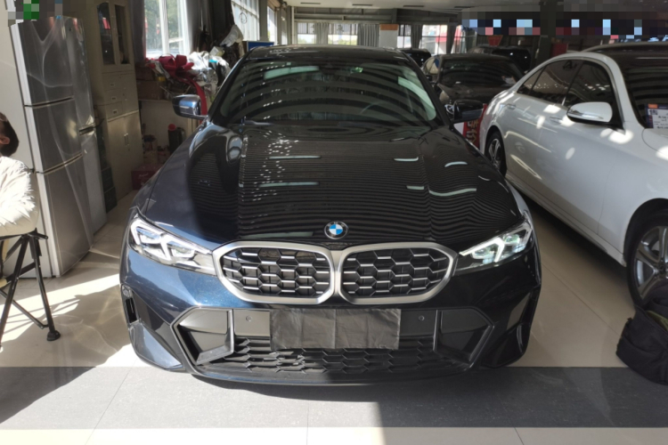 宝马3系 2023款 325Li M运动套装车身外观6001