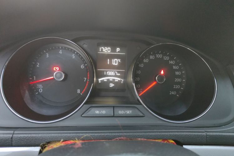 大众 朗逸 2017款 1.6L 自动舒适版中控内饰14