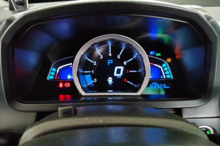 纳智捷 优6 SUV 2015款 1.8T 智尊型局部细节14