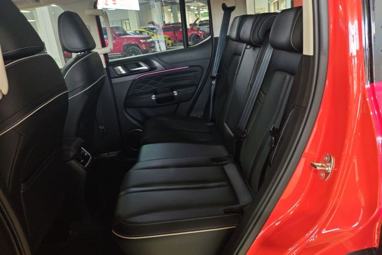 坦克300 2021款 城市版 2.0T 很有型中控内饰21