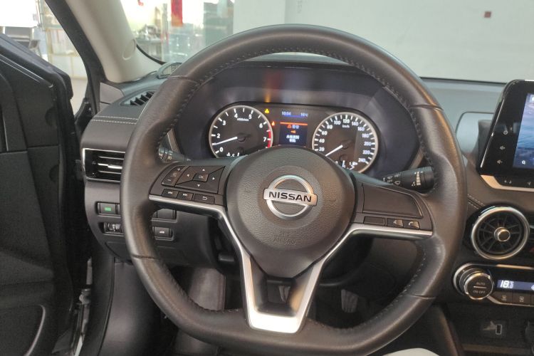 日产 轩逸 2022款 1.6L XL CVT悦享版中控内饰13