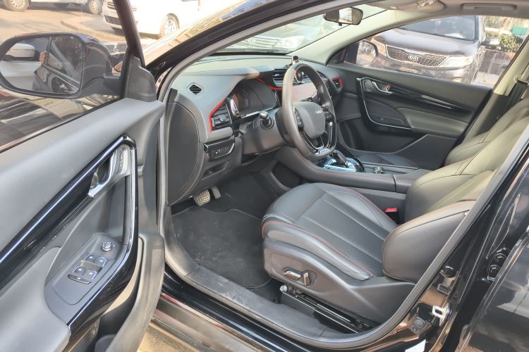 东风风神AX7 2022款 马赫版 1.5T DCT DF31中控内饰20